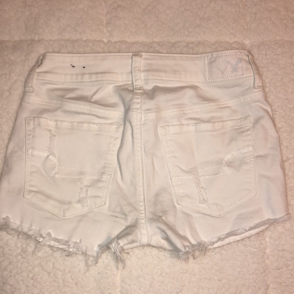 White jean shorts - Picture 4 of 4